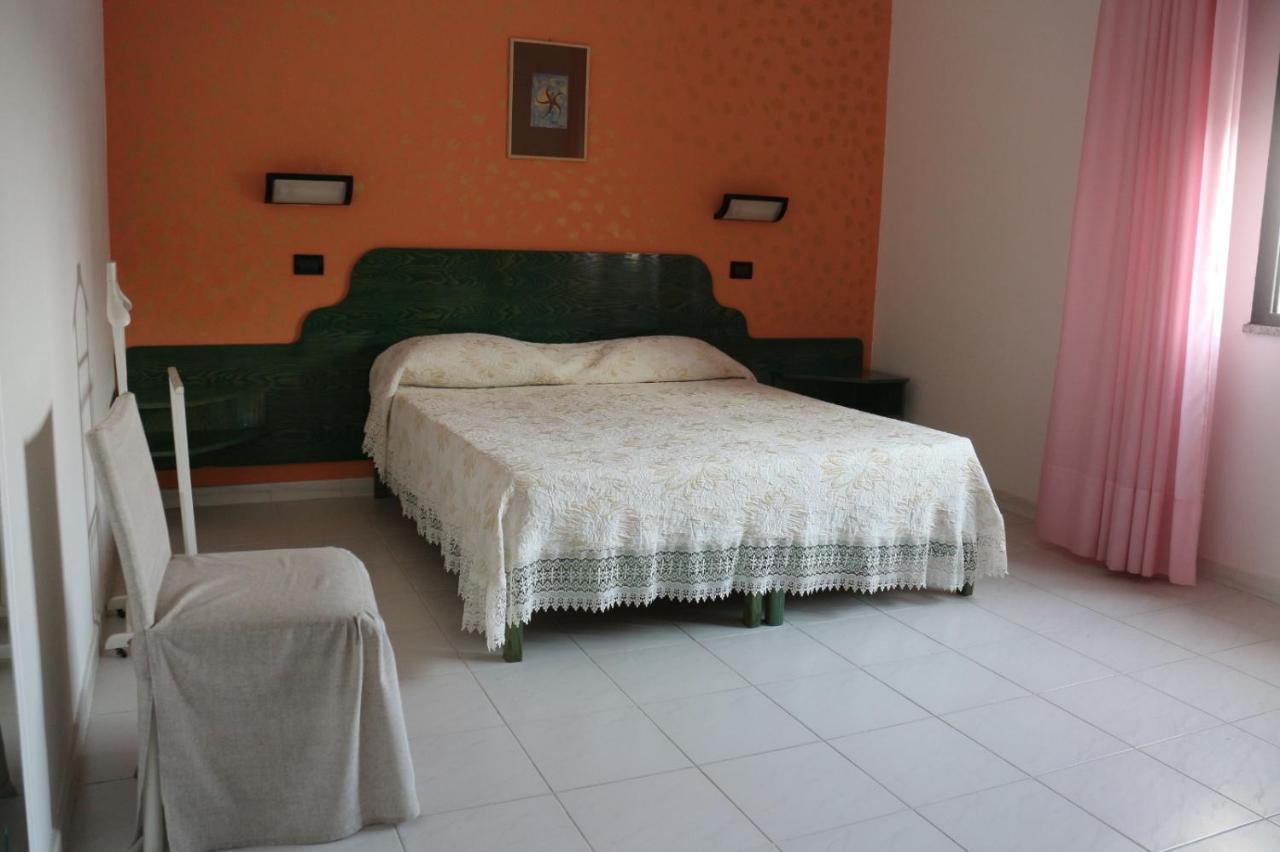 Hotel Mater Mediterranea Senorbi Exterior photo