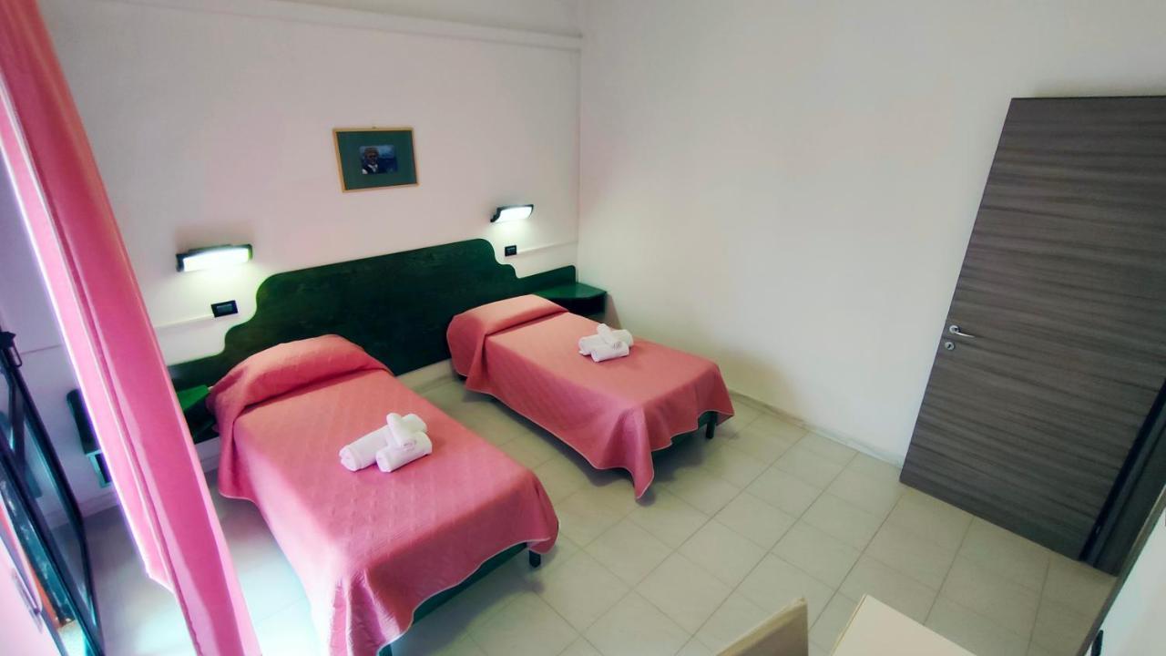 Hotel Mater Mediterranea Senorbi Exterior photo